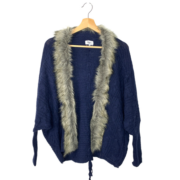 Felicity Faux Fur Batwing Cardigan Dark Blue MILITARY HIPPIE - Picture 1 of 6